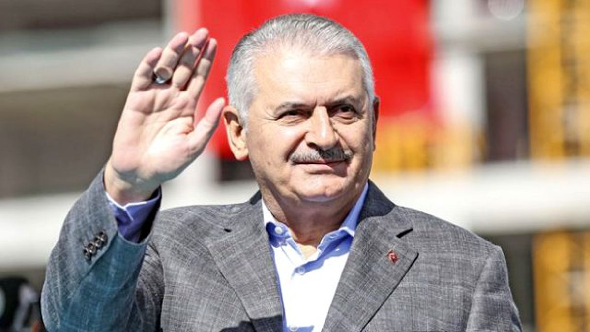 Binali Yıldırım: İstikrarın Yolu Başkanlıktan Geçer