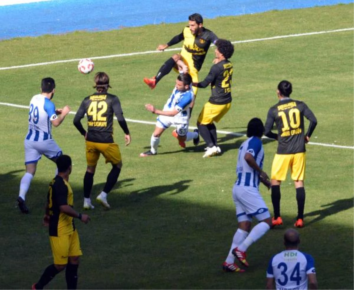 Büyükşehir Belediye Erzurumspor-İstanbulspor: 2-3