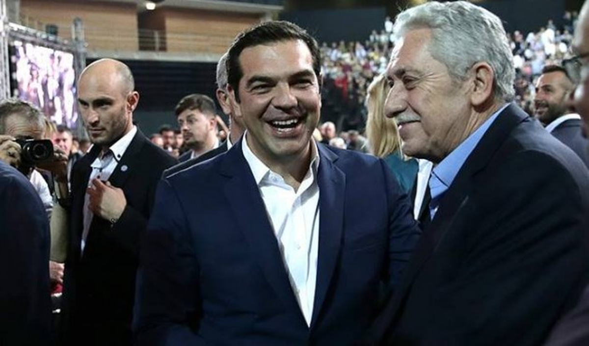 Çipras Yeniden Syrıza Başkanlığına Seçildi