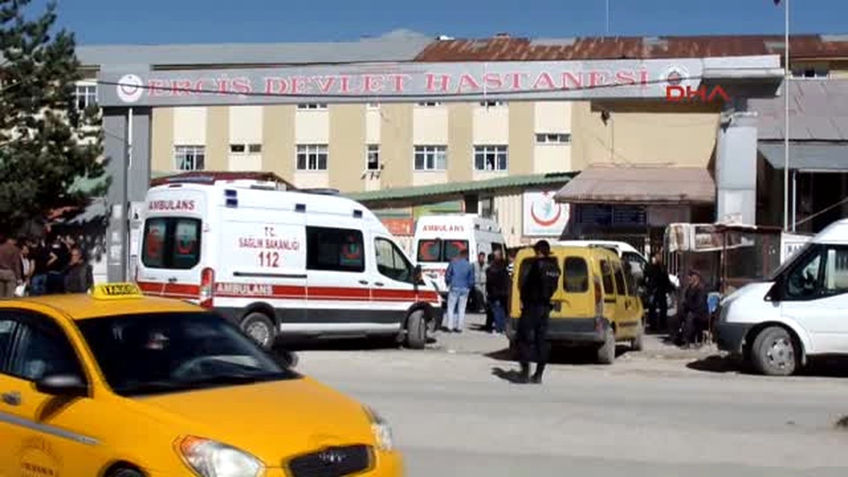 Erciş\'te Belediye Meclis Üyeliğine Kayyum Atanan Muhtar Öldürüldü