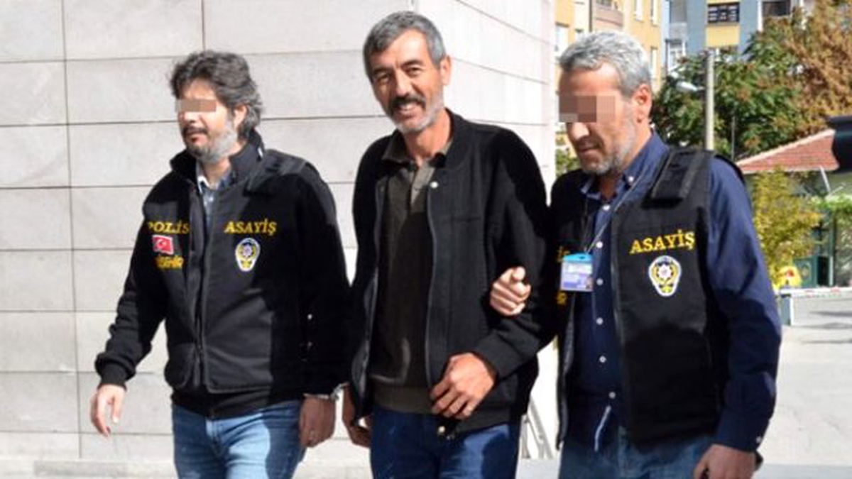 Eski Milletvekili Adayı Adliyede Ortaya Çıktı