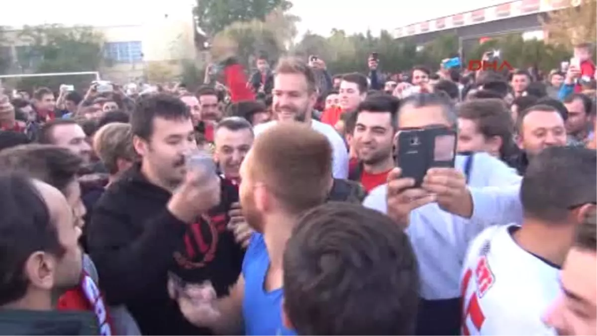 Eskişehir Atatürk Stadyumu'ndaki Son Maç Seyircisiz Oynandı