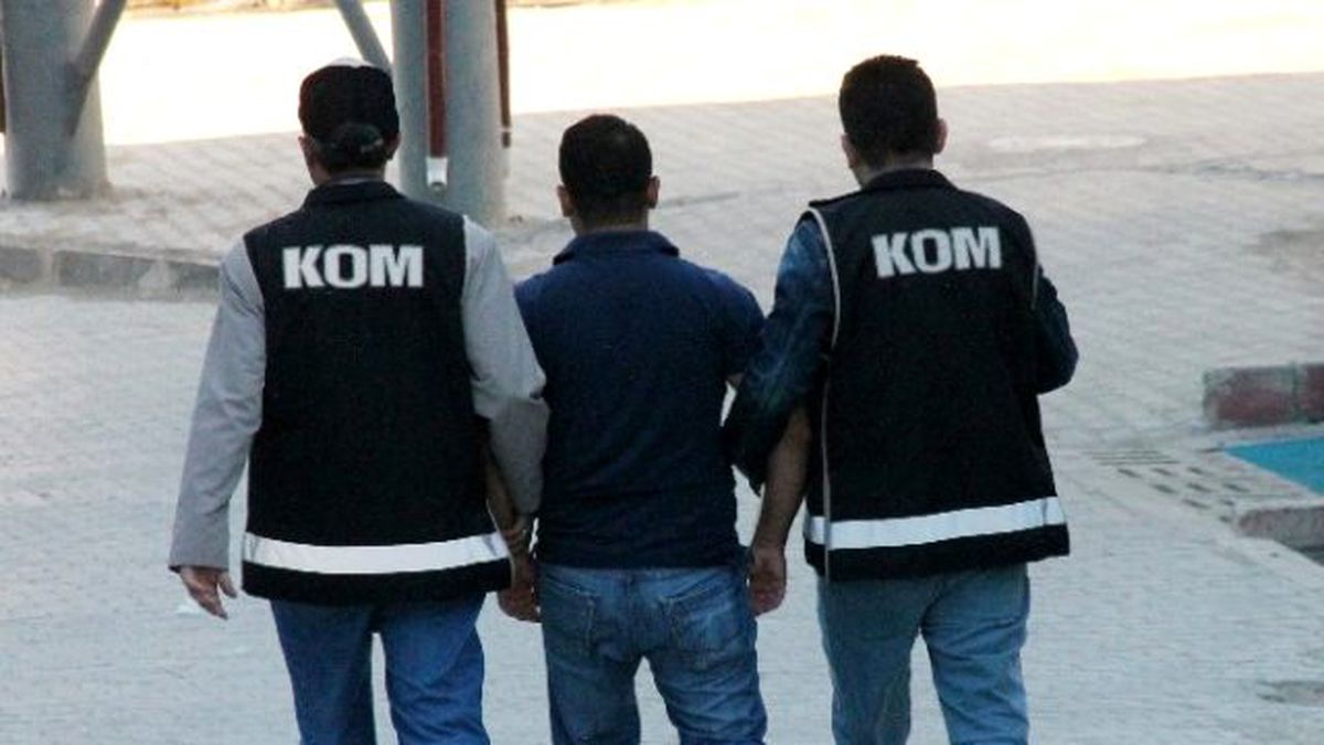 Bursa\'da \'Bylock\' Kullanan 27 Polis Gözaltına Alındı
