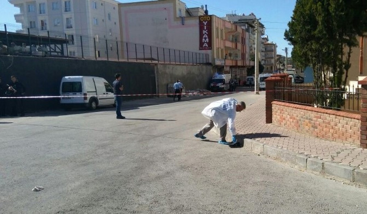 Gaziantep\'te Patlamada Şehit Sayısı 3\'e Çıktı