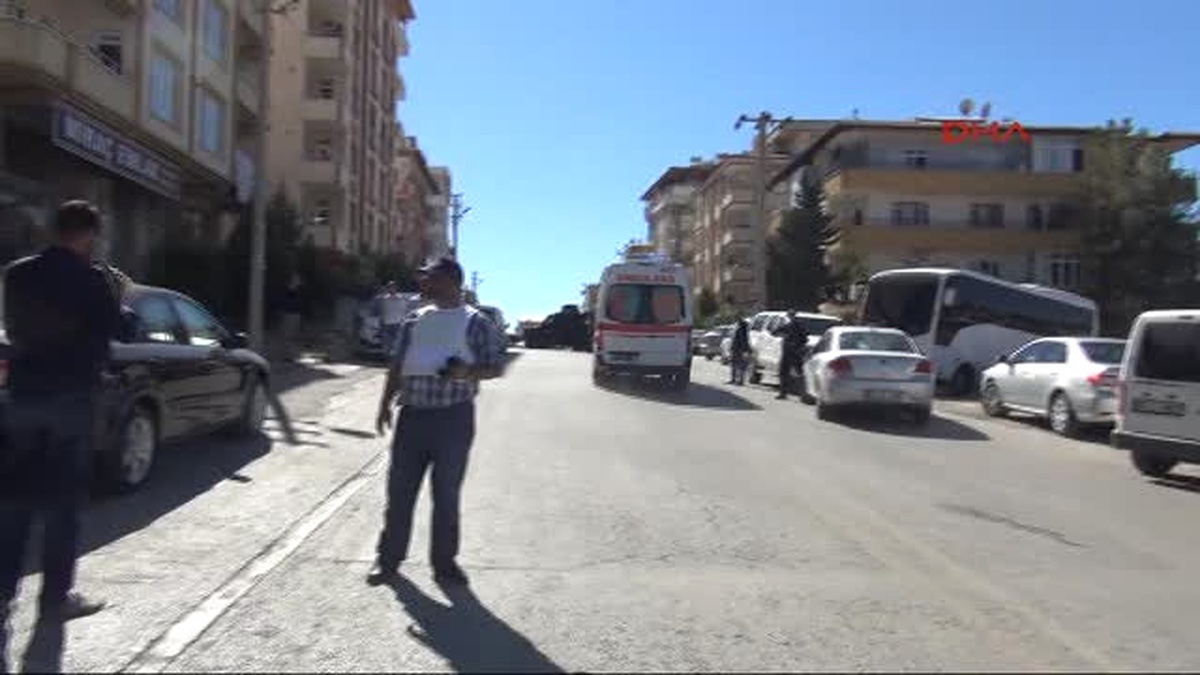 Gaziantep?te Polisin Hücreevine Düzenlediği Operasyon Sırasında Patlamanın Meydana Geldi-3