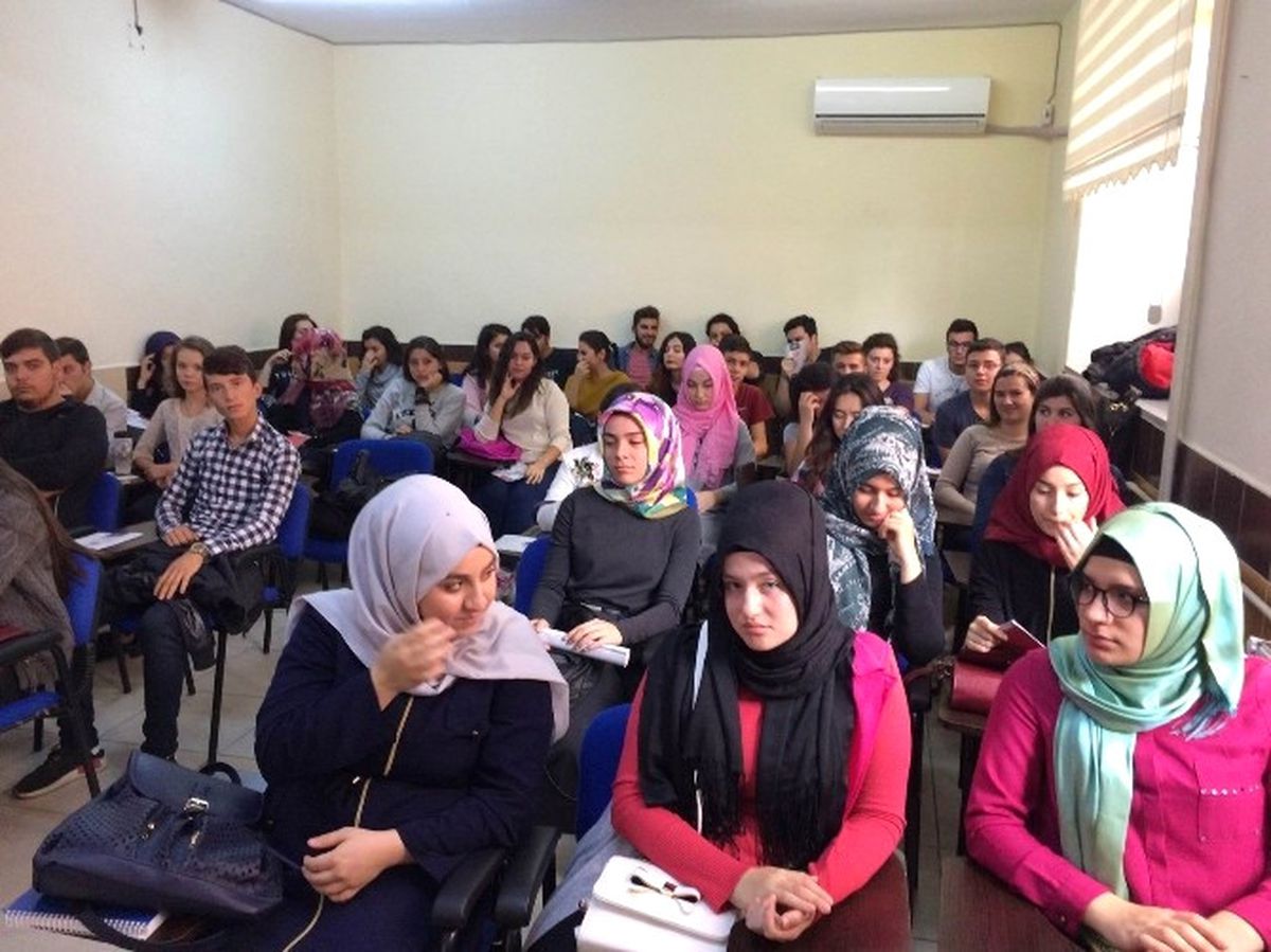 Halkın Üniversitesi Ehem Kabına Sığmıyor