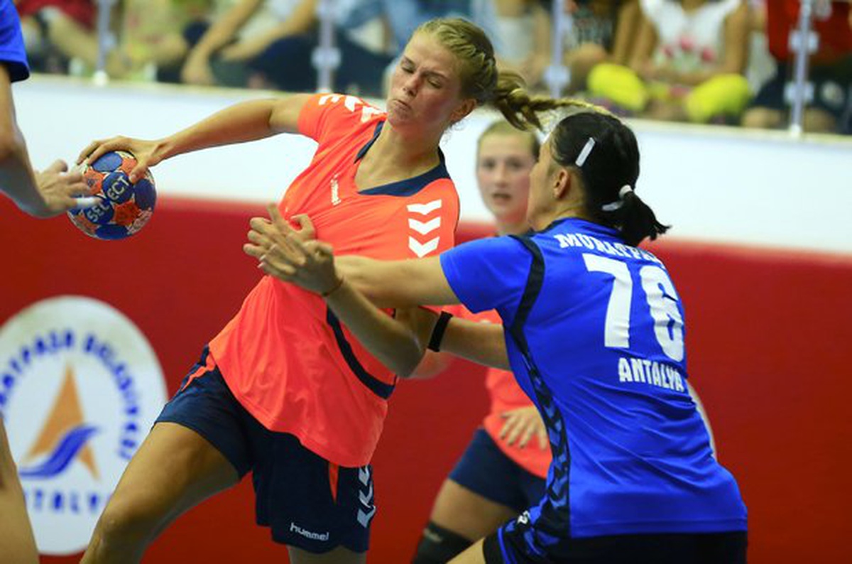 Hentbol: Kadınlar Ehf Kupası