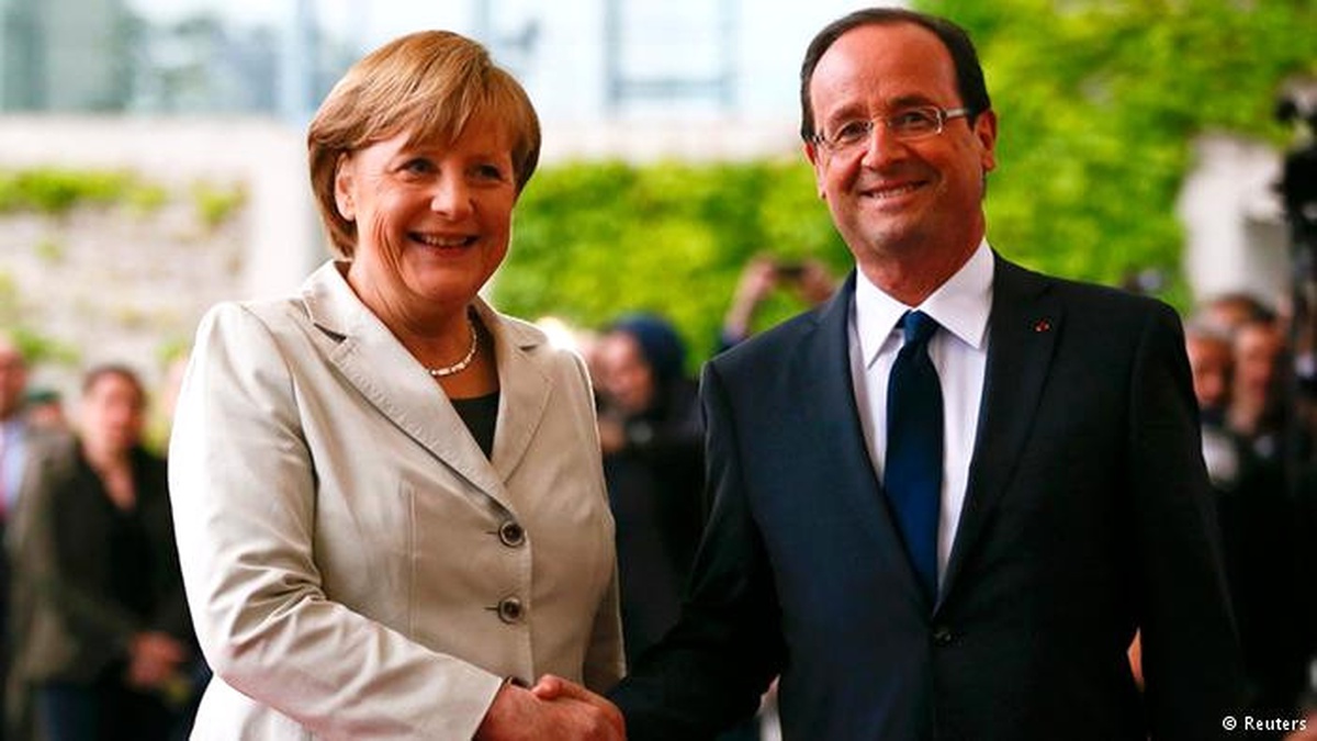 Hollande ve Merkel, Telekonferansla Ukrayna Krizini Görüştü