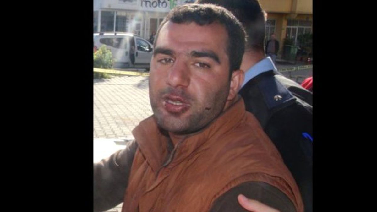 İntihar Girişimini Meslek Edinen Adam!