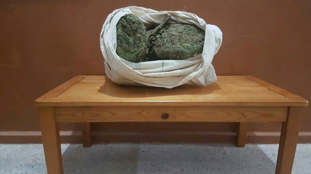 Jandarmadan Kaçarken Kaza Yapan Araçtan Esrar Çıktı