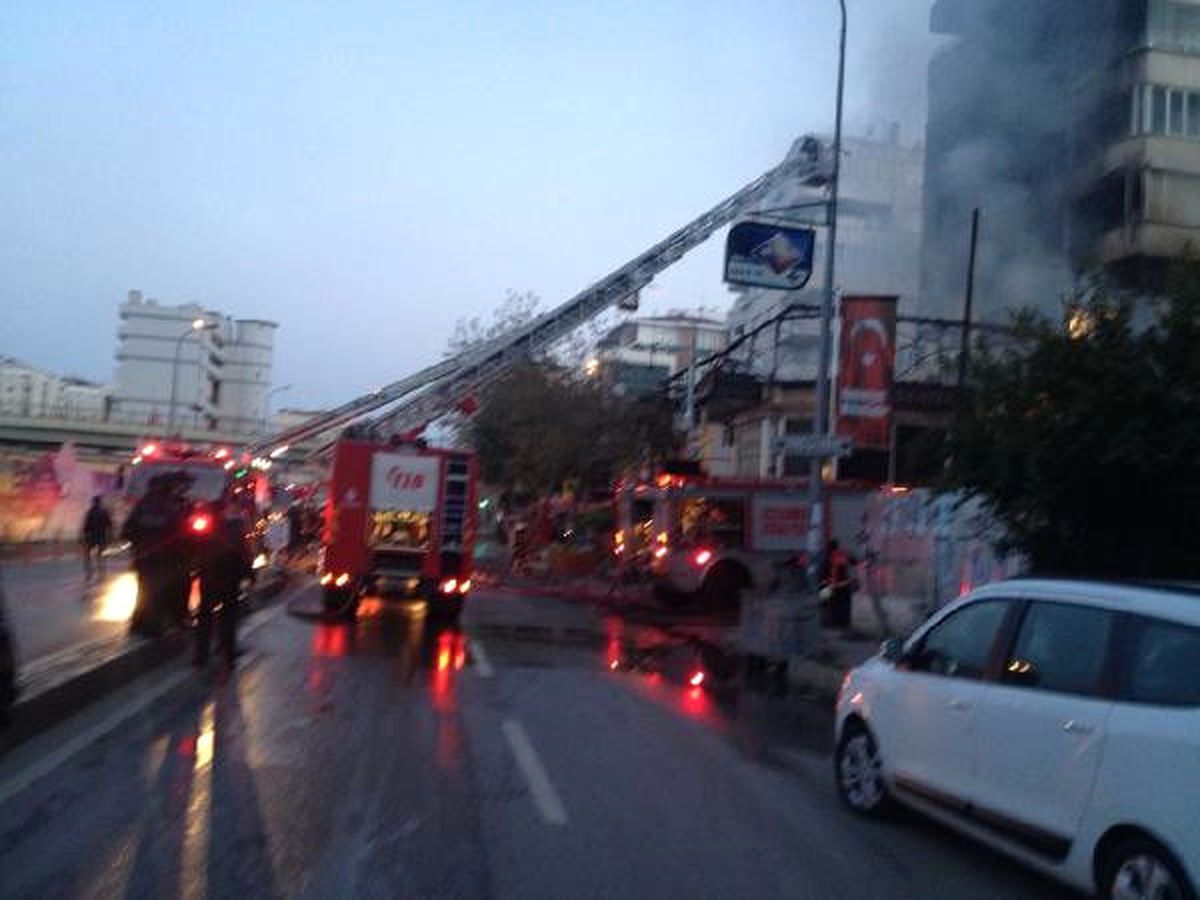 Kartal\'da Korkutan Yangın