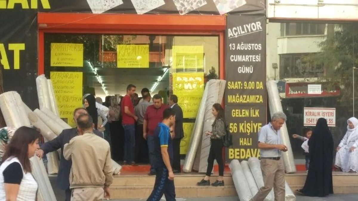 Siirt\'te İndirim İzdihamı