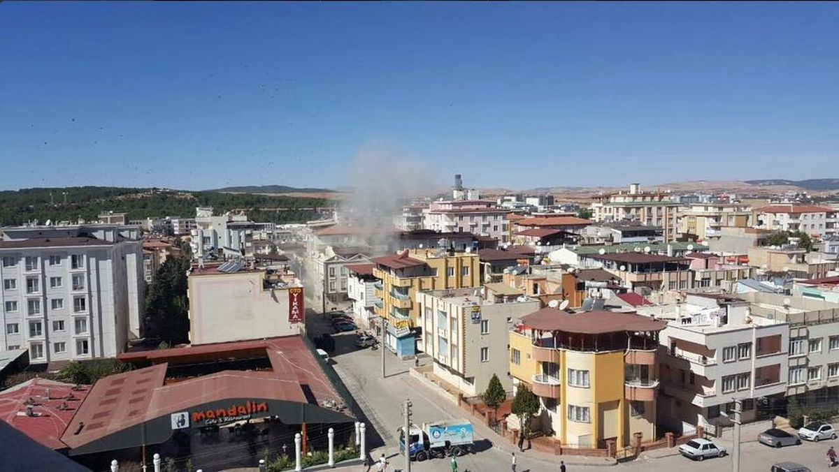 Son Dakika! Gaziantep'teki Operasyonda Canlı Bomba Kendini Patlattı! 3 Polis Şehit
