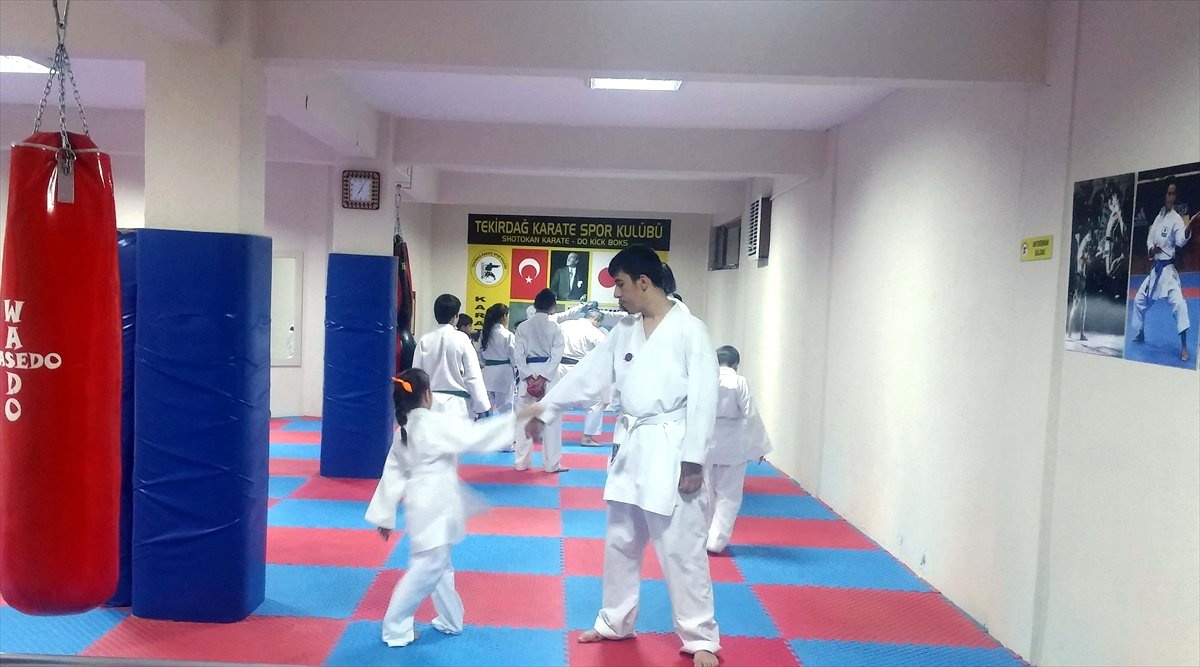 Tekirdağ Karete Spor Kulübü Faaliyetlerine Devam Ediyor
