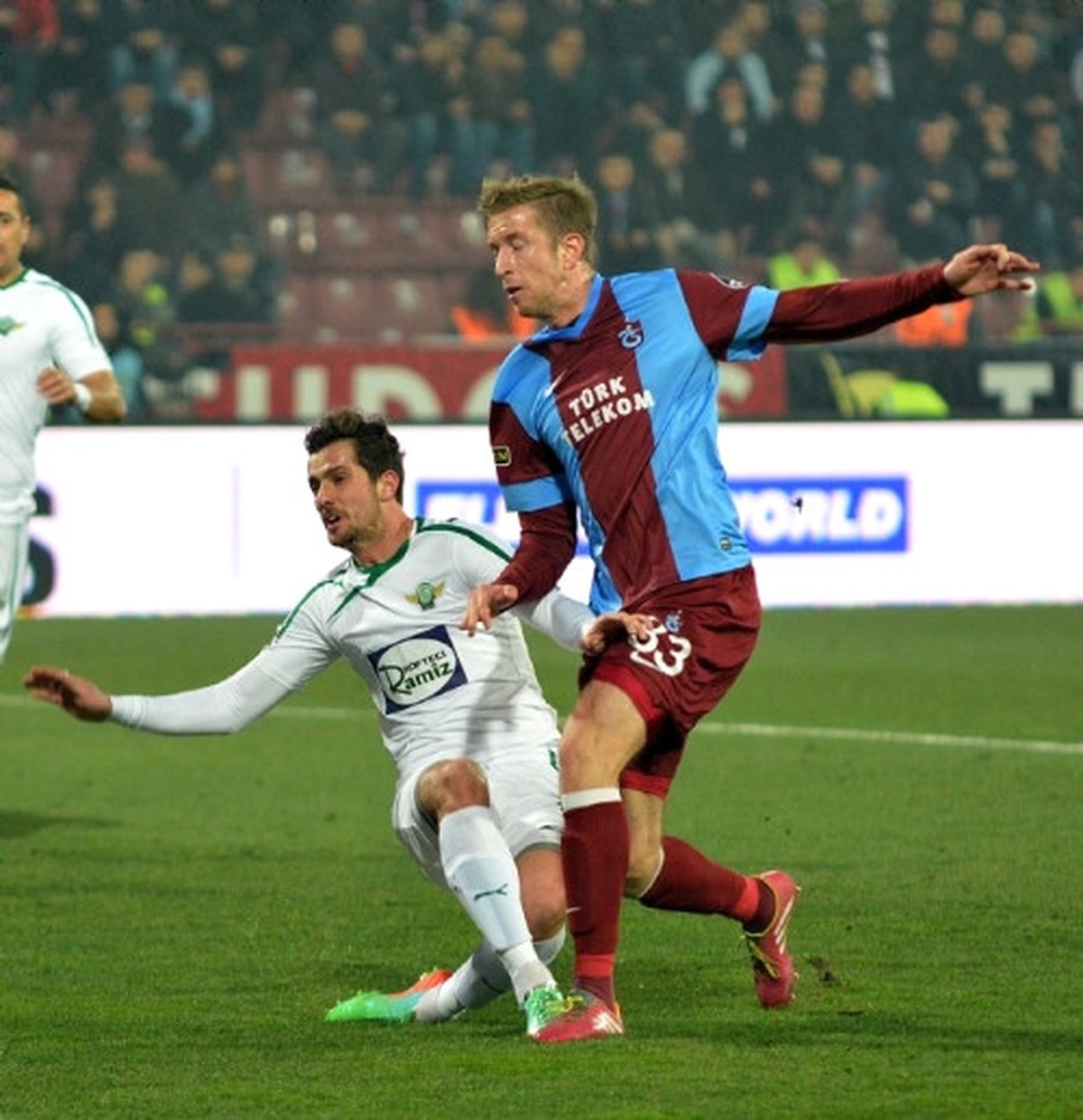 Trabzonspor-Akhisar Belediyespor Maçından Notlar