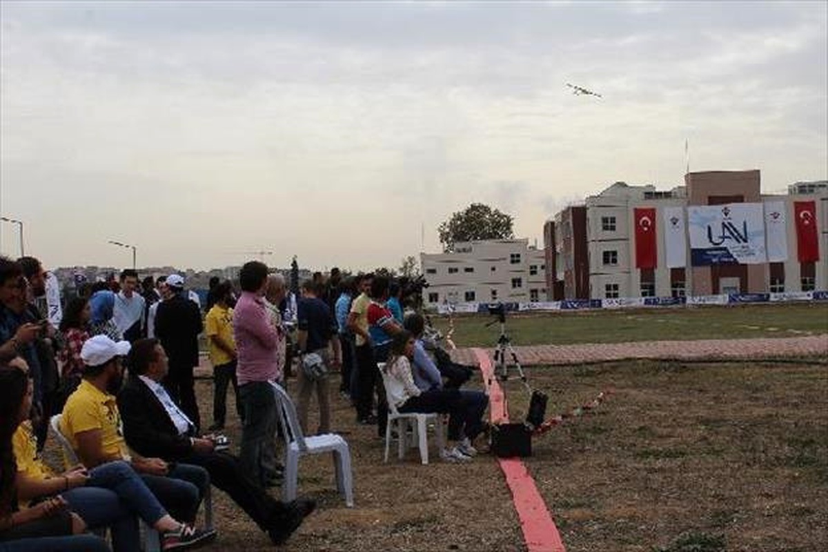 Tübitak\'ın İha Yarışmasında Dereceye Girenler Ödüllendirildi