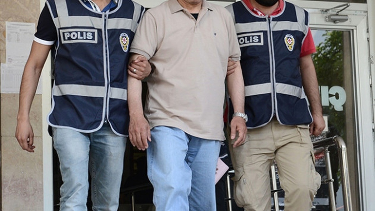 10 İlde Fetö Operasyonu 40 Gözaltı