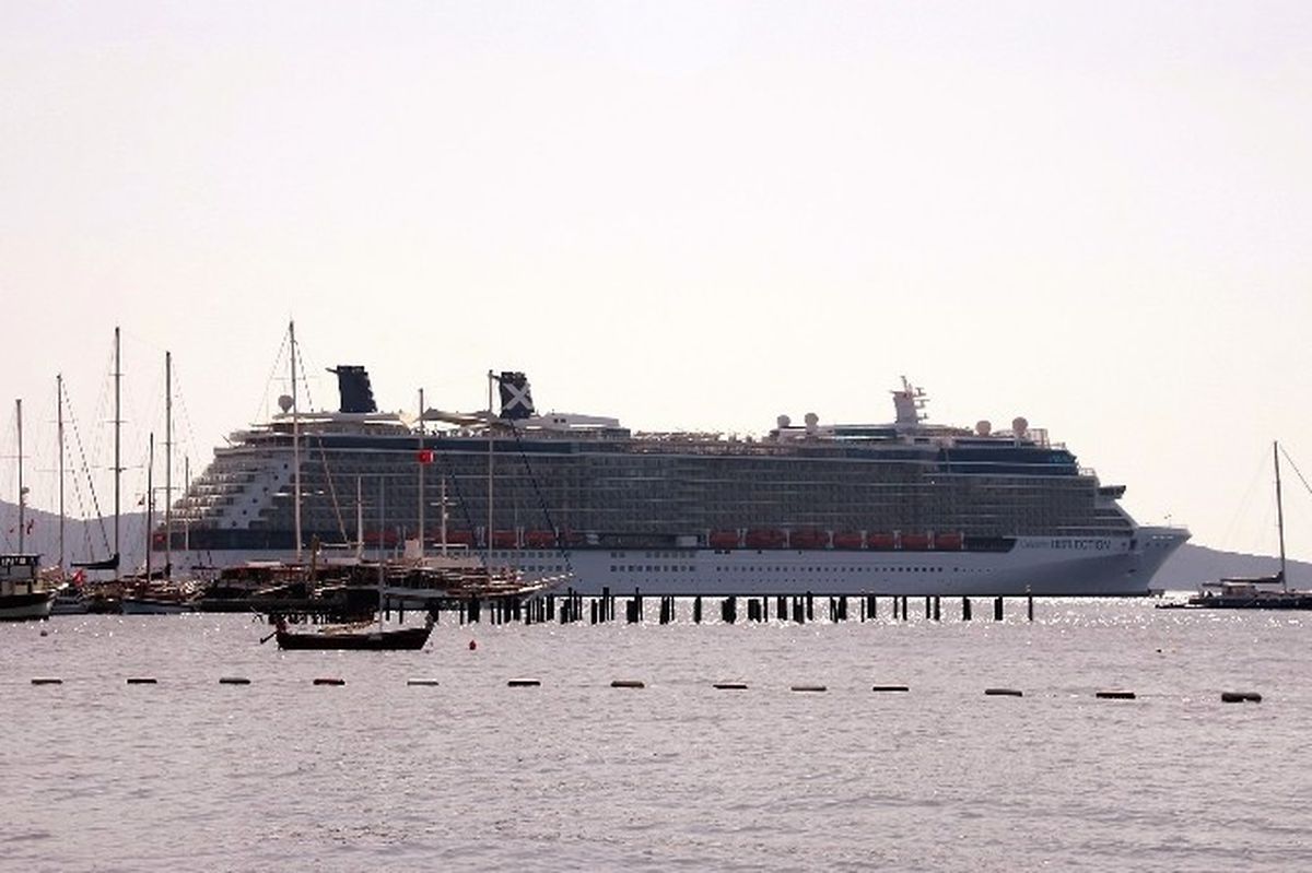 3 Bin Turist Bodrum\'a Akın Etti