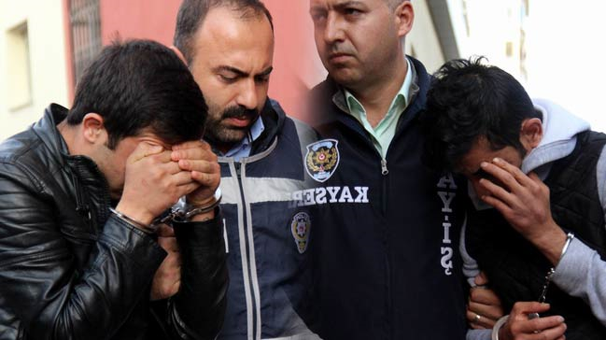 85 Yaşındaki Kadın Torunları Tarafından Öldürüldü