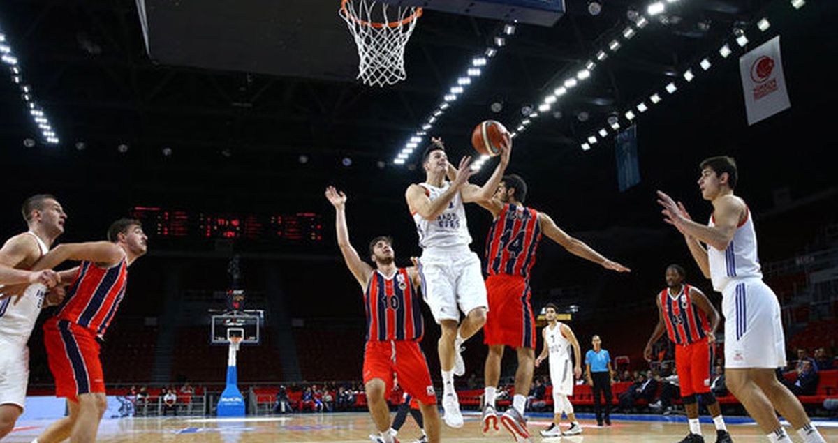 Anadolu Efes, TED Ankara Kolejliler'i 109-60 Yendi