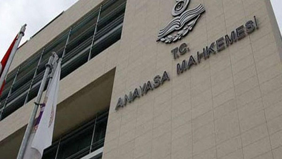 Anayasa Mahkemesi Çalışanı 6 Kişi Tutuklandı