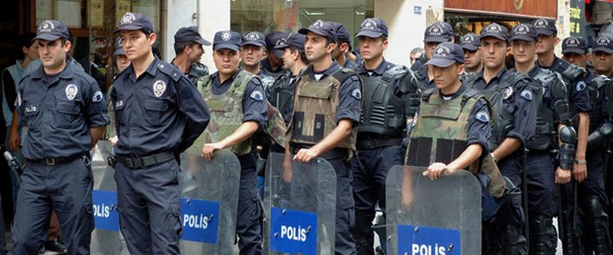 Ankara\'da Umuma Açık Toplantı ve Gösteri Yürüyüşleri Geçici Olarak Yasaklandı