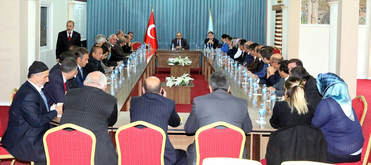 Bayburt Valisi Ustaoğlu, Kurum Amirleriyle Bir Araya Geldi