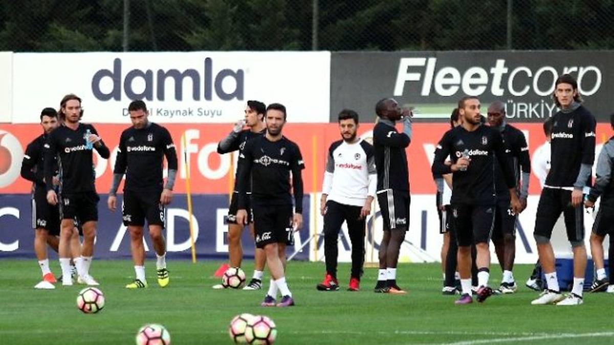 Beşiktaş, Napoli Maçının Hazırlıklarını Sürdürdü