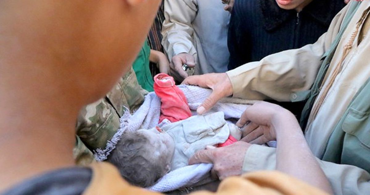 Beyaz Baretliler: Halep'te Hava Saldırısında Bir Aileden 14 Kişi Öldü