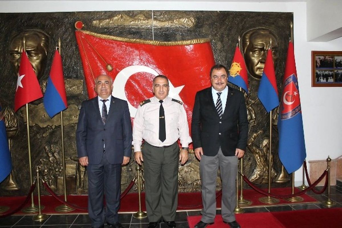 Bilecik Tso Başkanı Ateş ve Meclis Başkanı Aynur\'dan Tuğgeneral Koç\'a Ziyaret