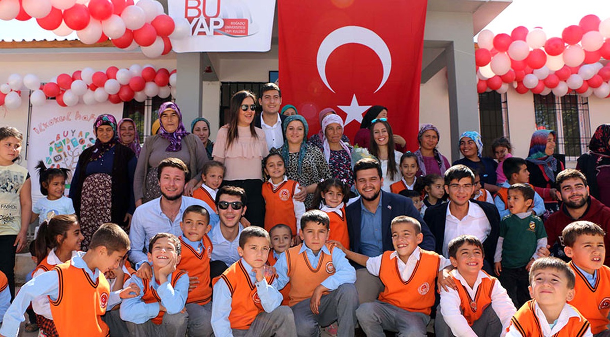 Boğaziçi Üniversitesi Öğrencileri, Adıyaman Besni\'de Okul Yaptırdı