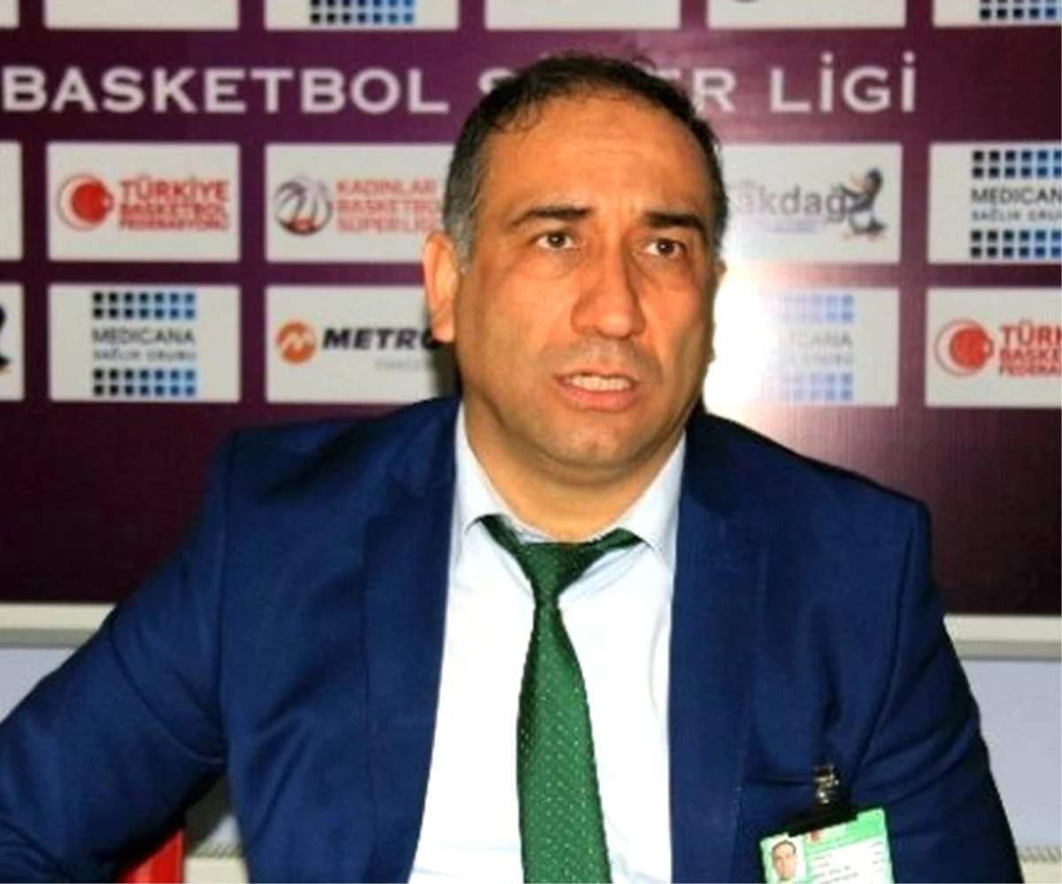 Canik Belediyespor Başantrenörü Mehmet Can Öztürk Vefat Etti