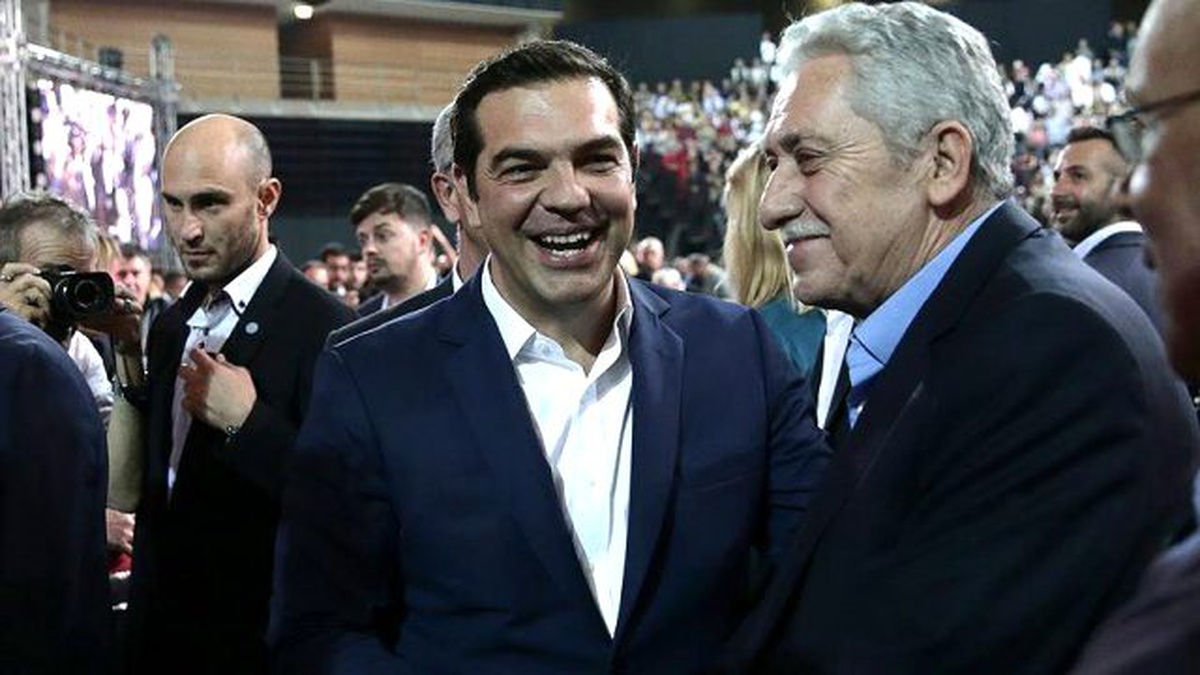 Çipras Yeniden Syrıza Başkanlığına Seçildi