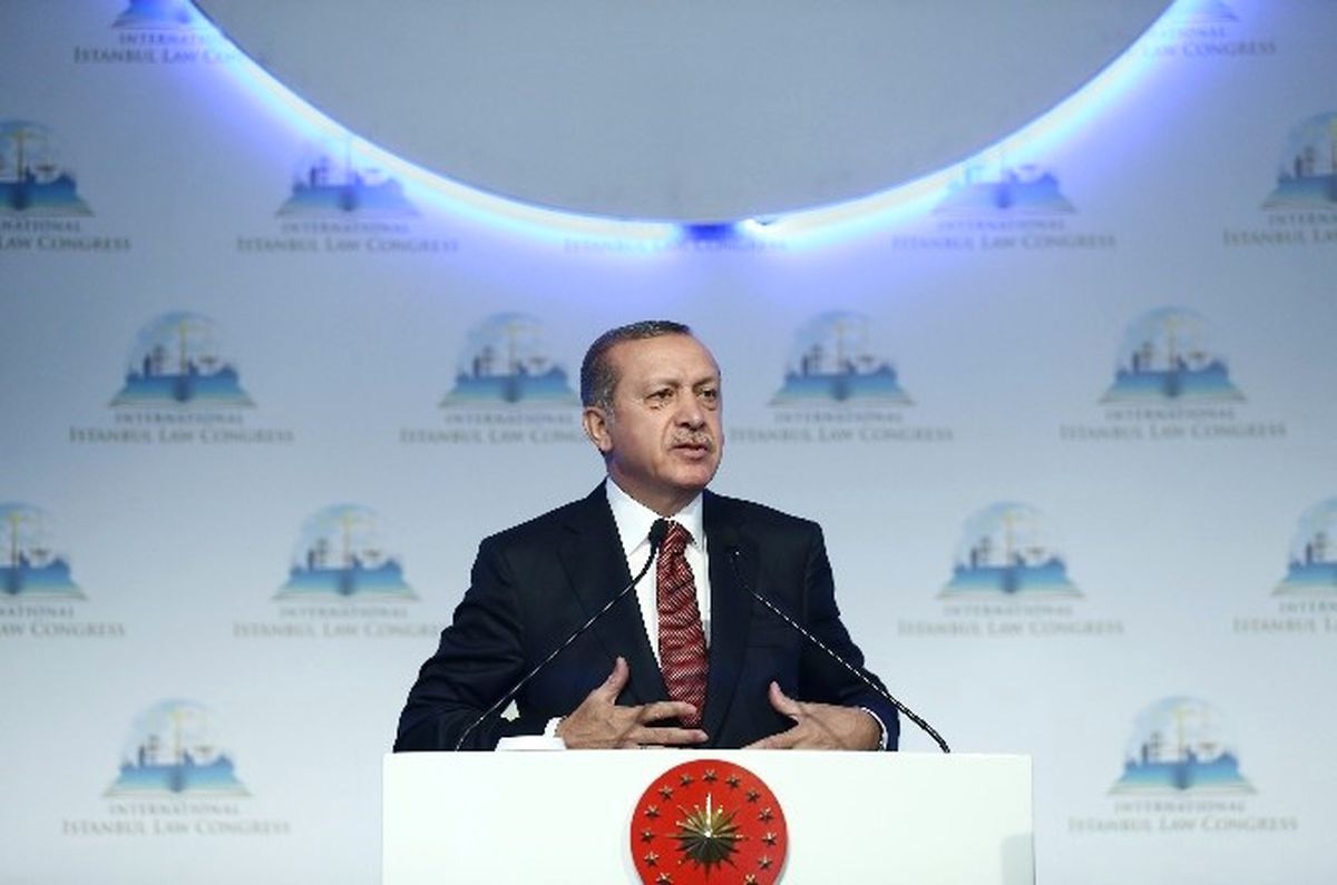Cumhurbaşkanı Erdoğan: "Operasyonda da Olacağız, Masada da Olacağız"