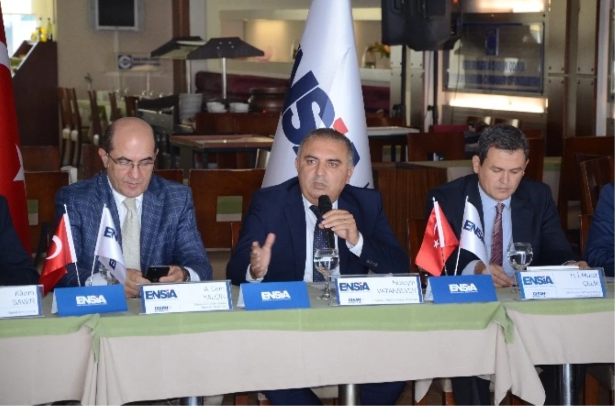 Ensia: "İzmir\'i Yenilenebilir Enerji Merkezi Haline Getirmeliyiz"