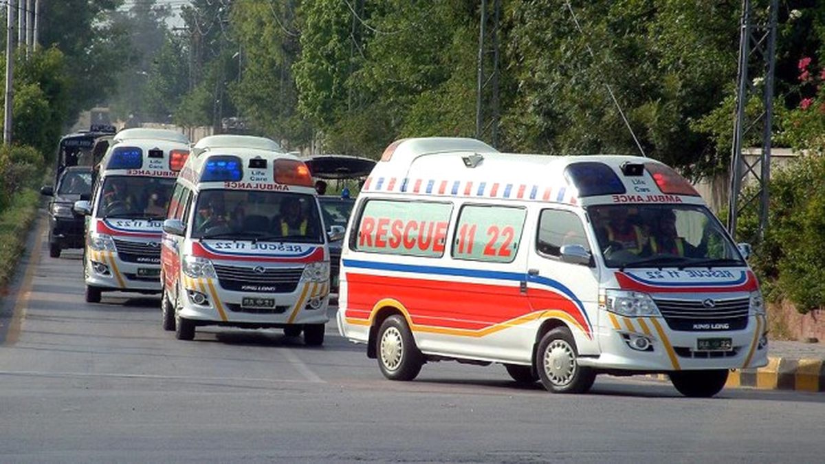 İki Yolcu Otobüsü Çarpıştı: 30 Ölü