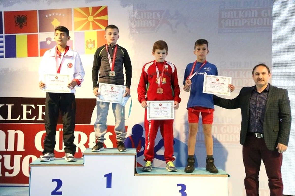 Kağıtsporlu Yusuf, Balkan İkincisi Oldu