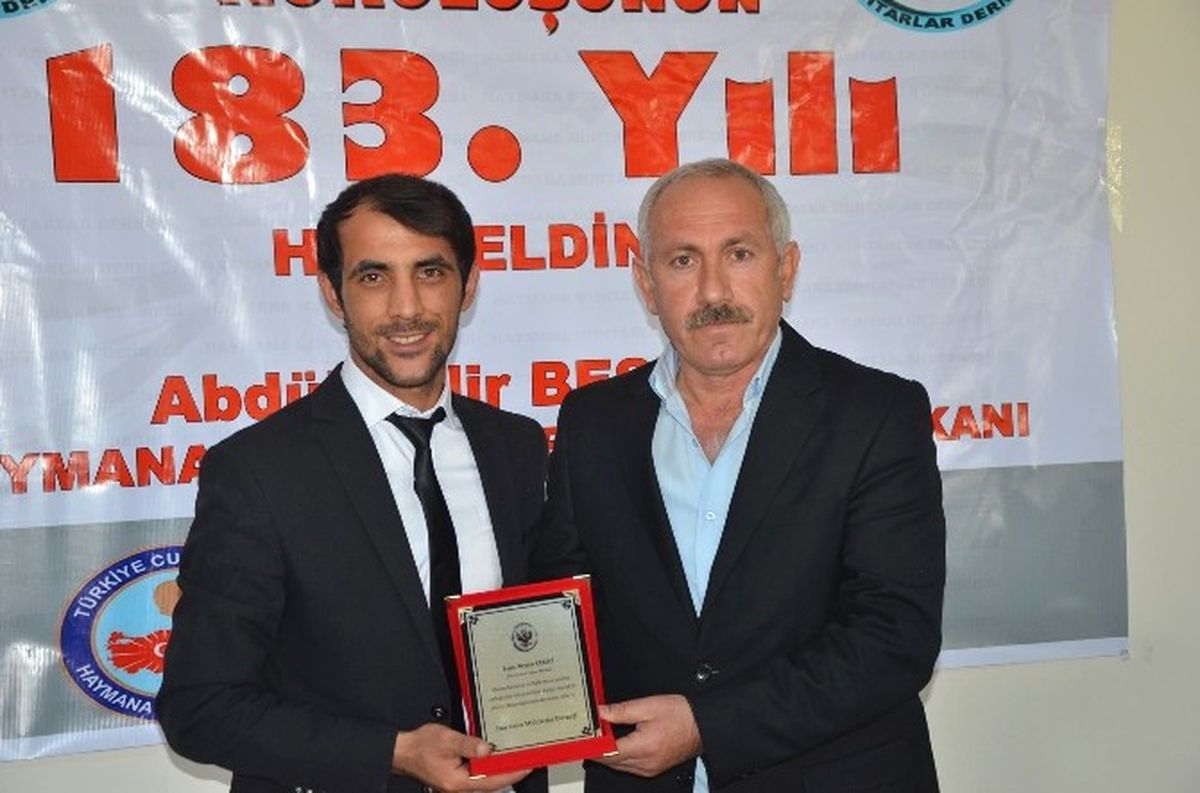 Muhtarlardan İha\'ya Plaket