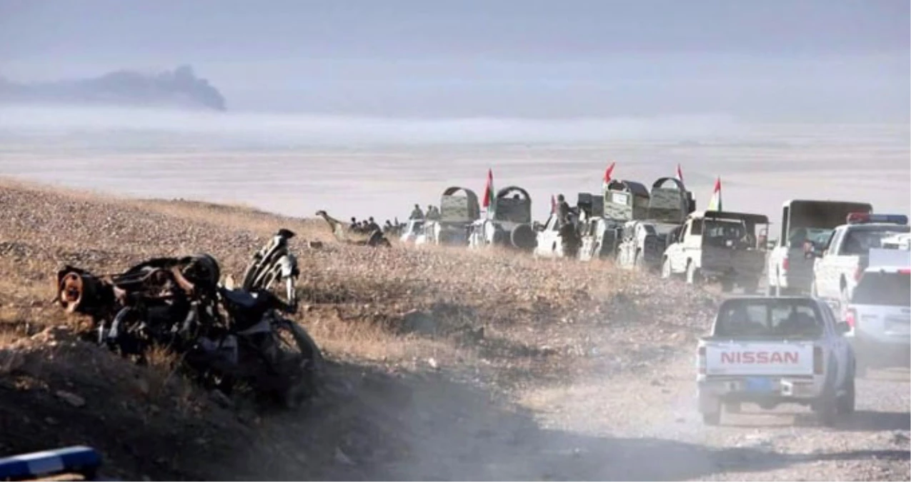 Musul\'da Bayrak Krizi! Peşmerge, Irak Ordusu Birliklerini Durdurdu