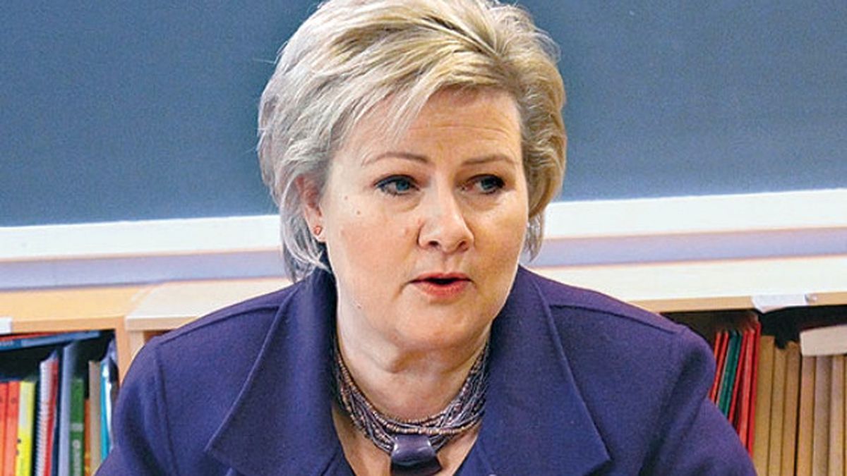 Norveç Başbakanı, Finlandiya\'ya Tepe Hediye Etme Önerisini Kabul Etmedi