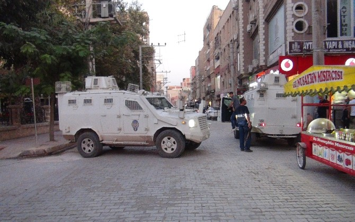Nusaybin\'de Şüpheli Çanta Paniği