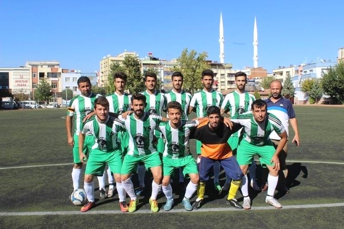 Yavuzelispor Liderliğe Koşuyor