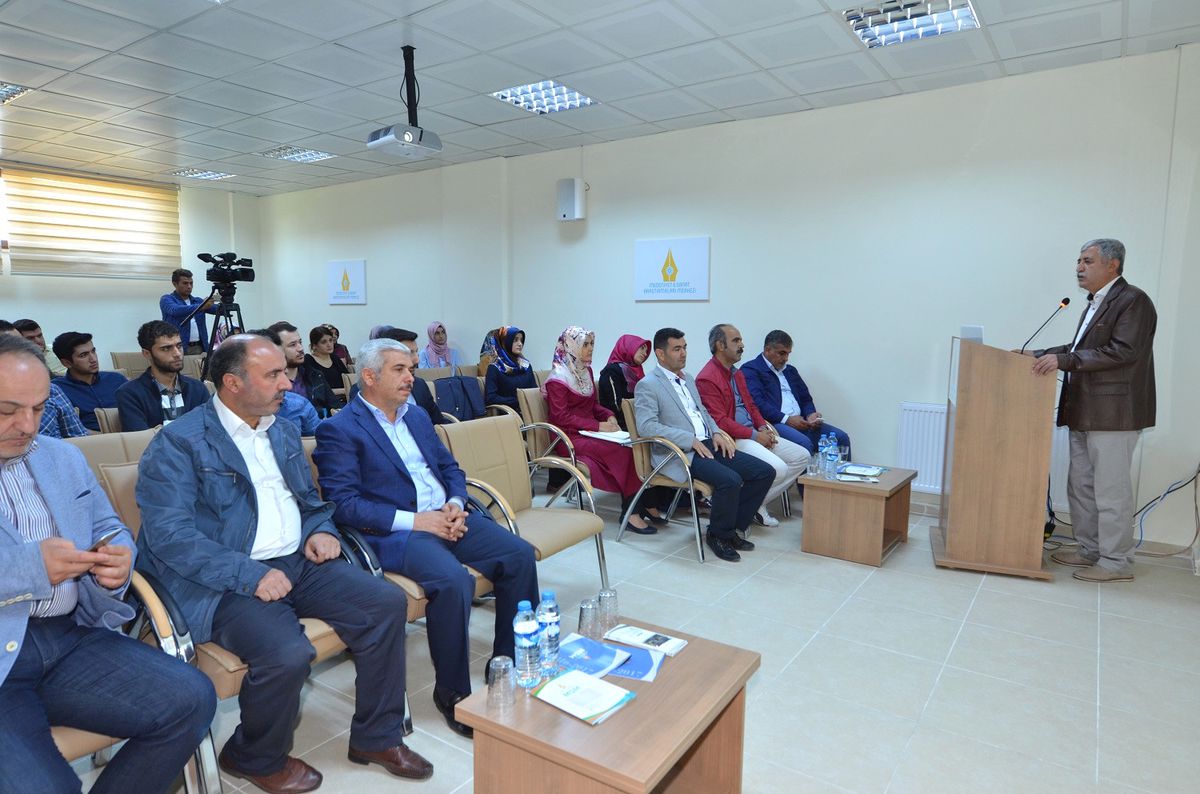 Yeşilyurt\'ta "Seminer Vakti"