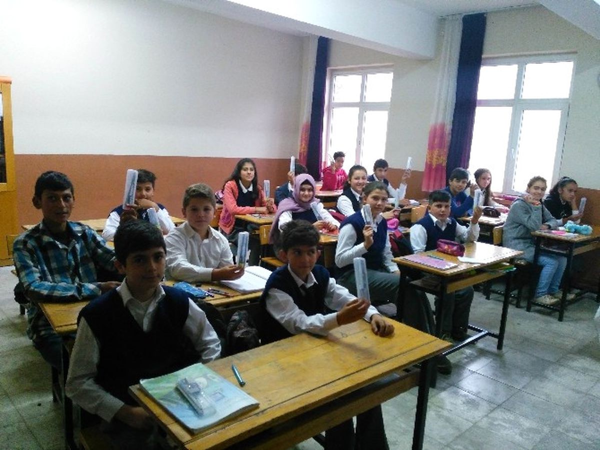 Akşehir\'de "Senin Bir Kalemin, Benim Bin Hayalim" Kampanyası