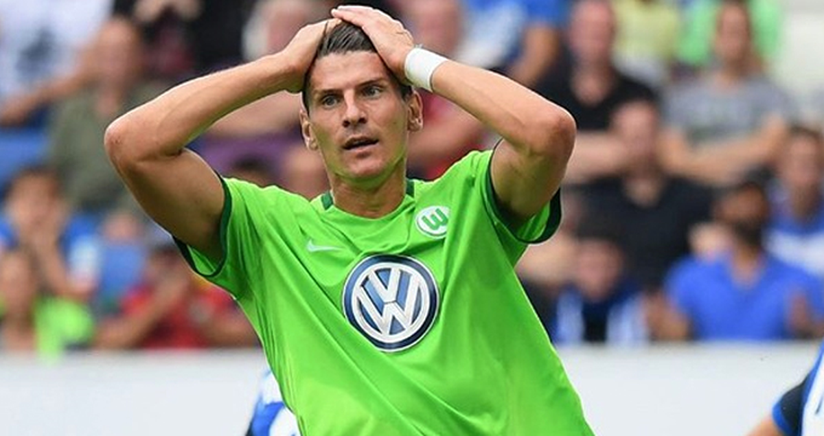 Almanya, Mario Gomez'in Formsuzluğununu Konuşuyor