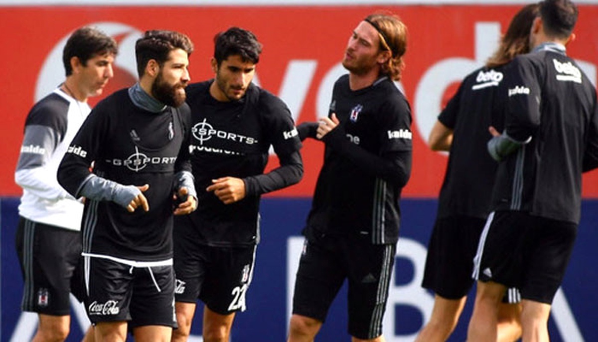 Beşiktaş, Napoli\'ye Konuk Olacak