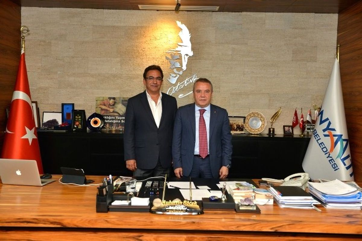 CHP Genel Başkan Yardımcısı Budak, Başkan Böcek\'i Ziyaret Etti