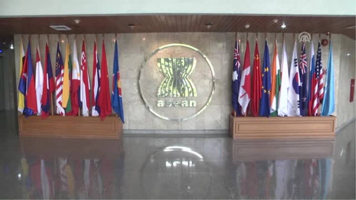 Endonezya Büyükelçisi Gürbüz-Asean Genel Sekreteri Minh Görüşmesi - Cakarta