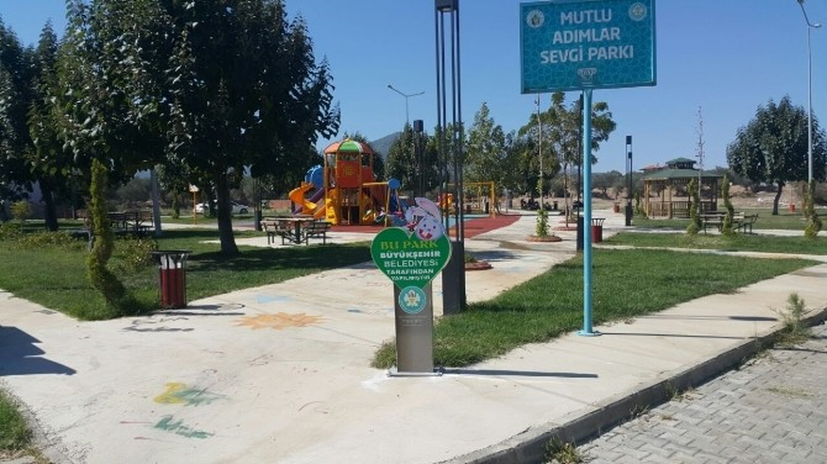 Engelsiz Parka Çirkin Saldırı