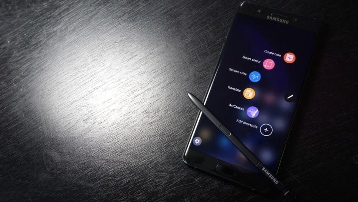 Galaxy Note 7, Samsung\'u Fena Vurdu!